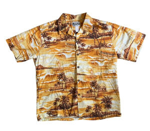 Howie Made in Hawaii Aloha Shirt Yellow Brown Scenic Print Coconut Buttons